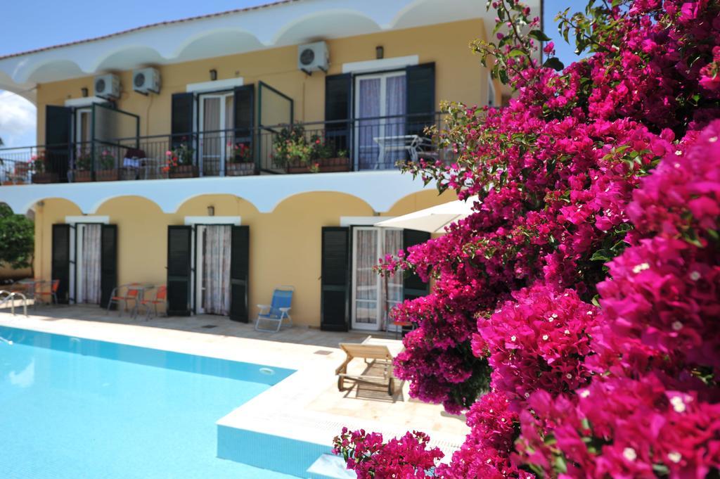 Marie Hotel Acharavi  Exterior foto