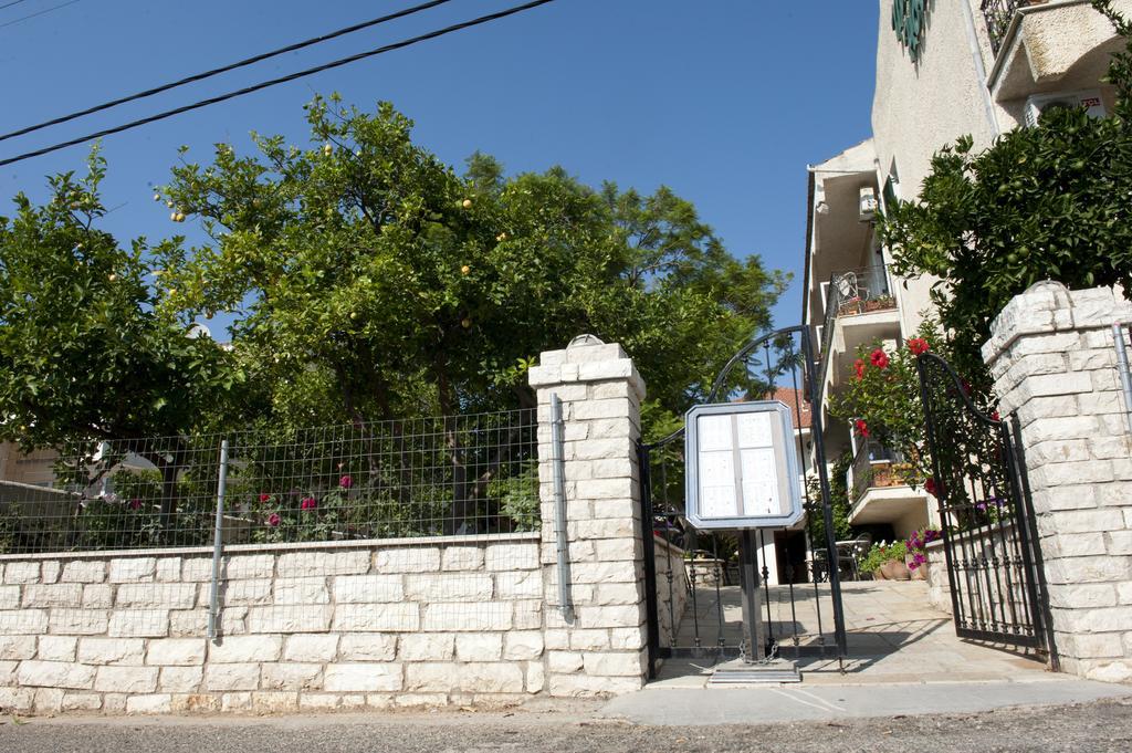 Marie Hotel Acharavi  Exterior foto